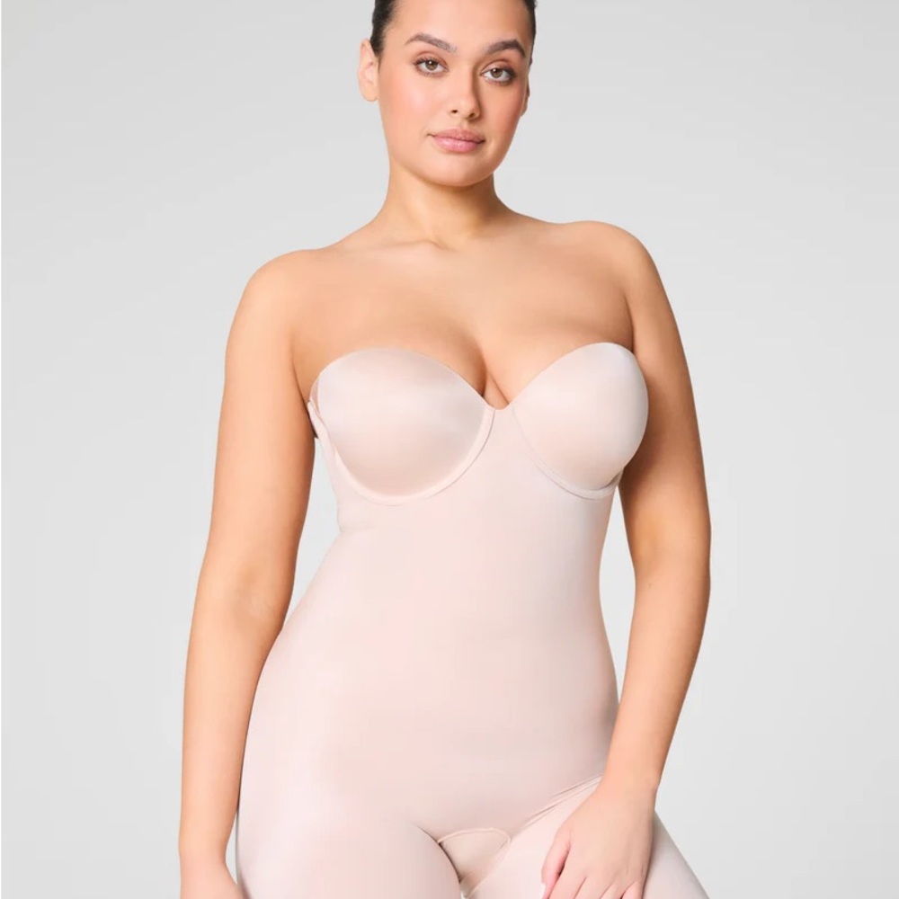SPANX Cream Shapewear Bodysuit Seamless Strapless